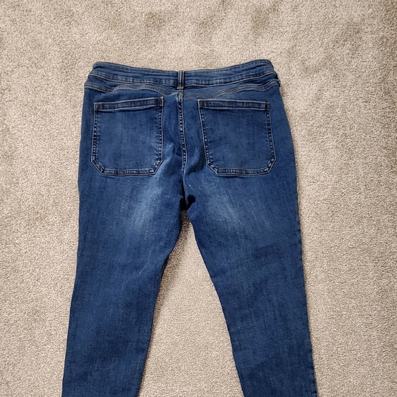 Old navy rockstar super skinny ankle jean size 14 - Picture 6 of 8